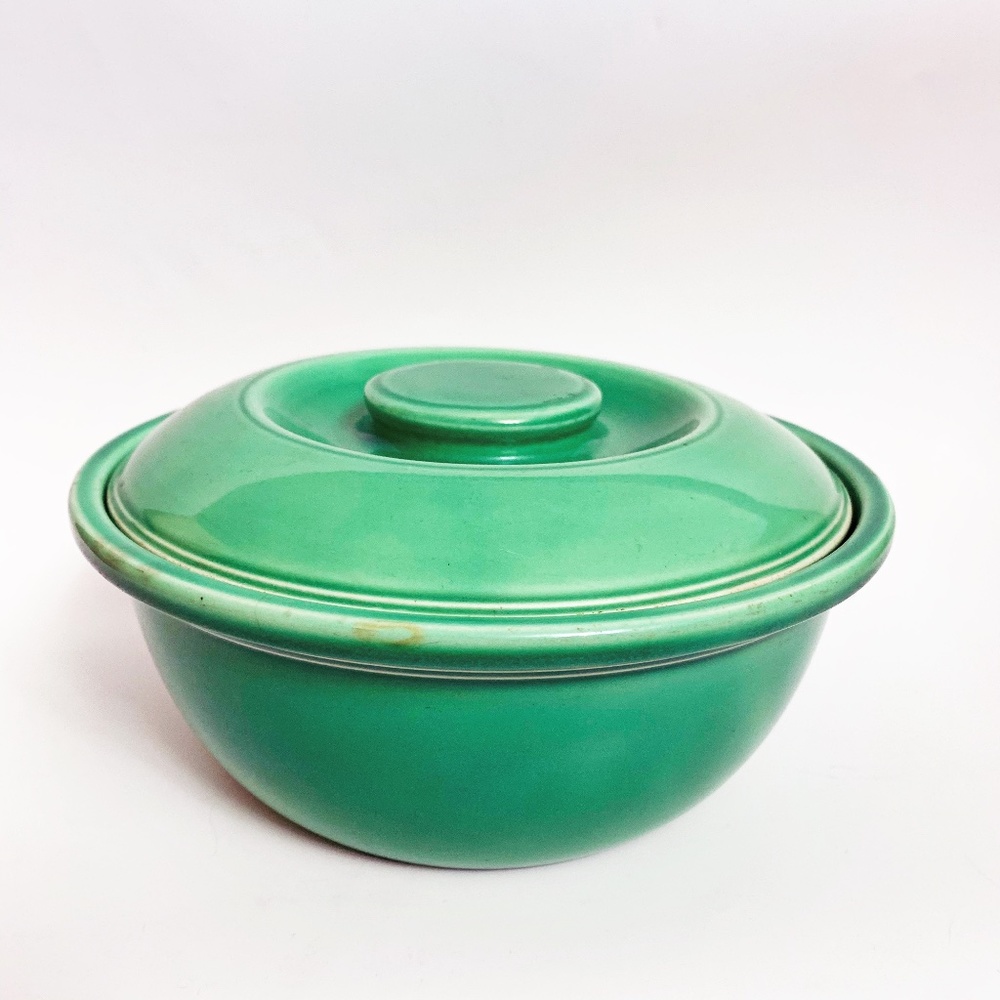 Vintage Fiesta Green Kraft Covered Casserole Bowl